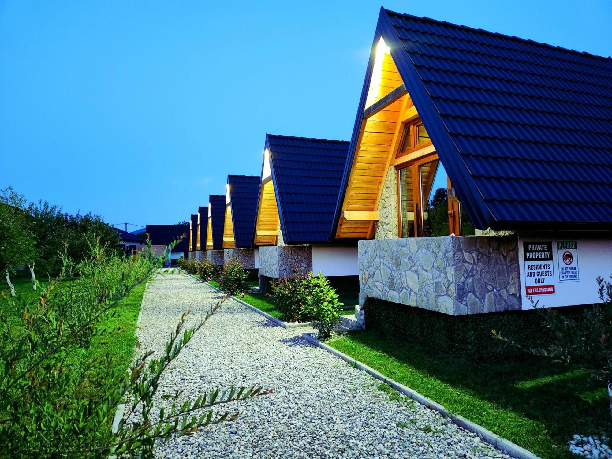 Resort La Familia Bihac Exterior photo